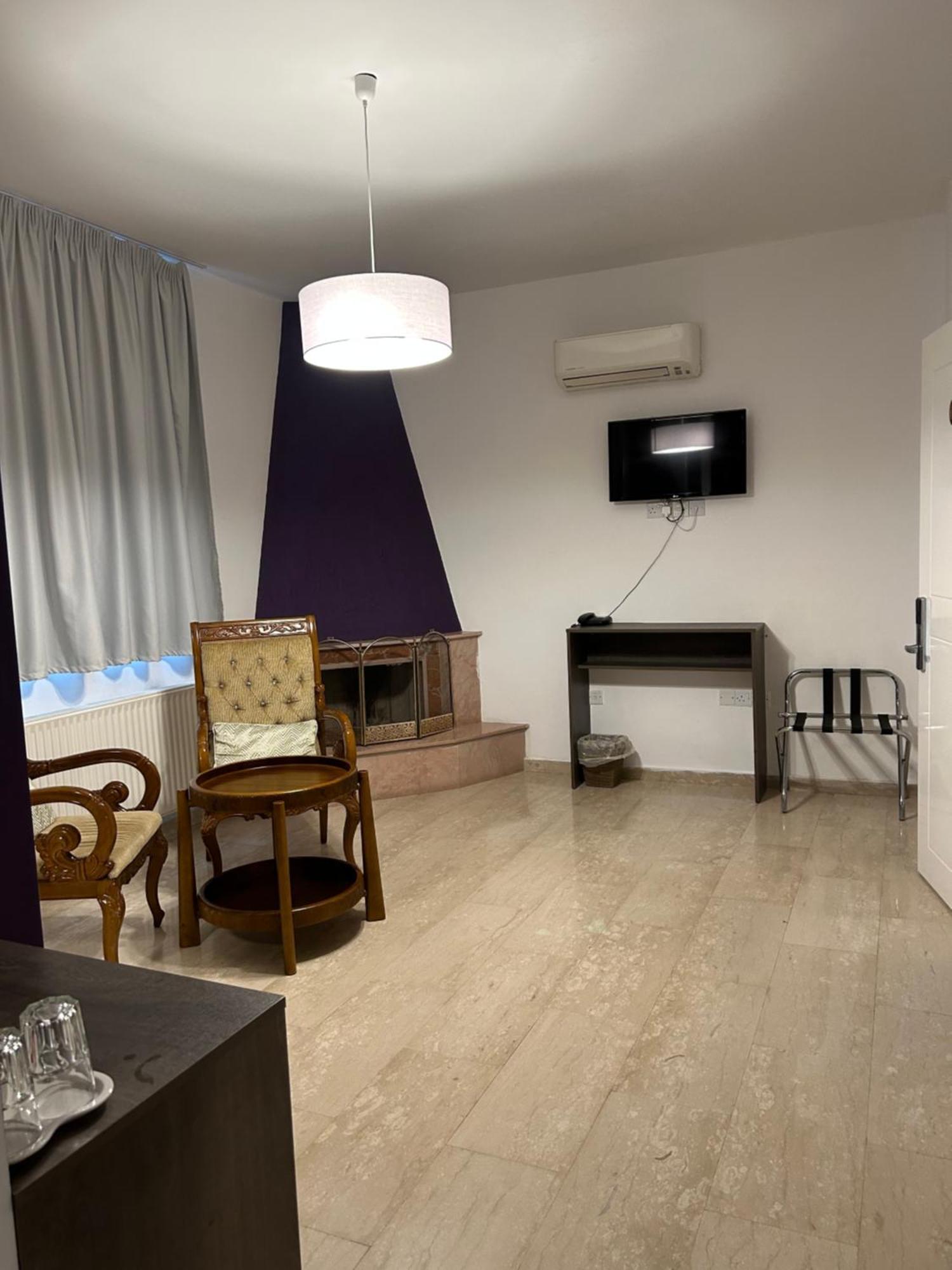 St Elena Boutique Residence Lárnaka Eksteriør bilde